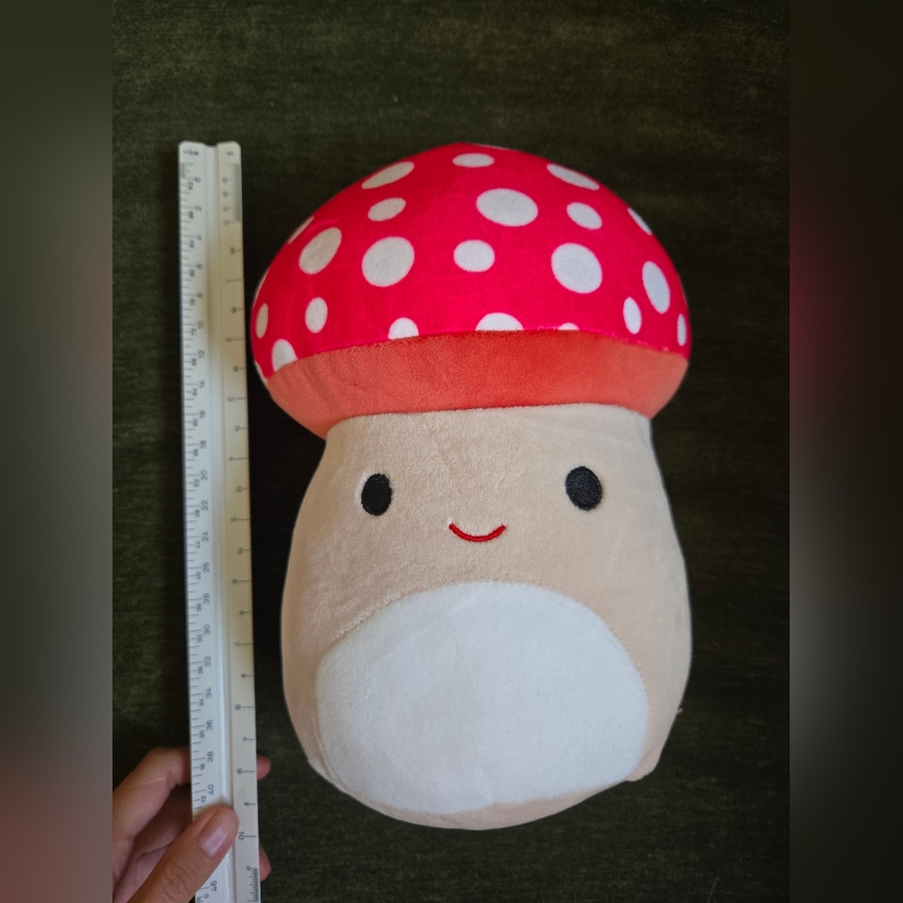 NWOT Adorable Red and Tan Mushroom Stuffed Toy Squishmallow Style